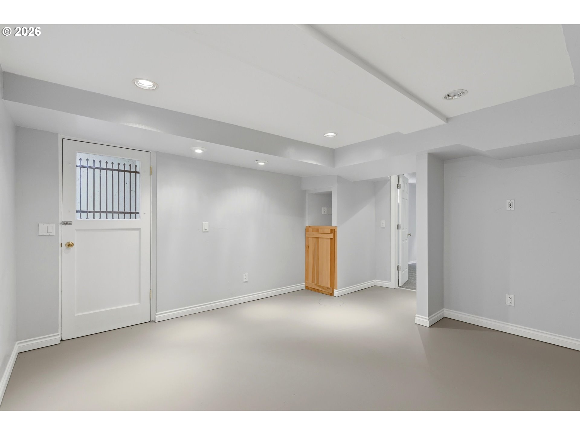 10055 Southwest Inez Street Portland, OR 97224 - Photo 29 of 48 Basement