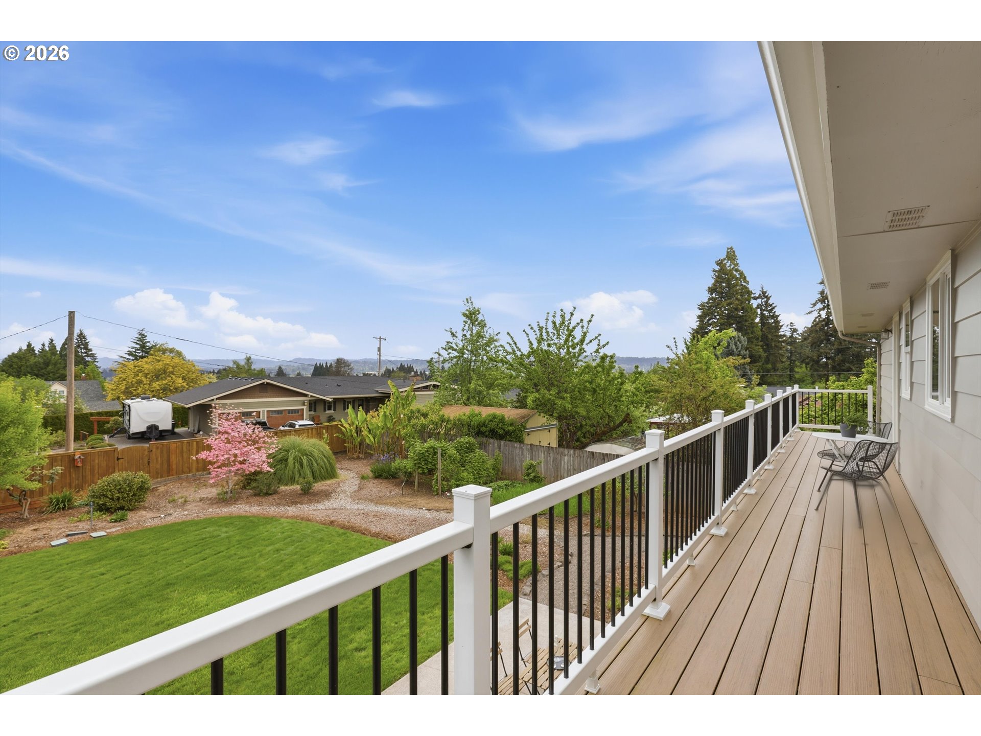 10055 Southwest Inez Street Portland, OR 97224 - Photo 40 of 48 Balcony