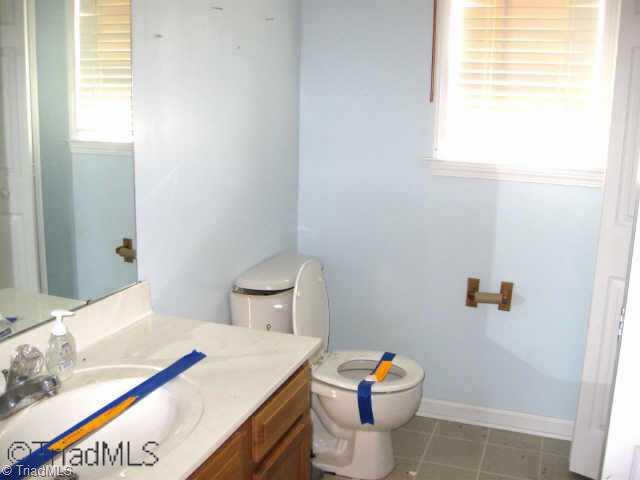 2664 Lamb Road Lexington, NC 27295 - Photo 4 of 7 Other. Bathroom.