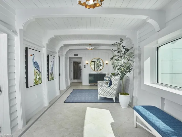 $7,000 | 2170 Gulf Shore Boulevard North, Unit 51W, Naples, FL 34102