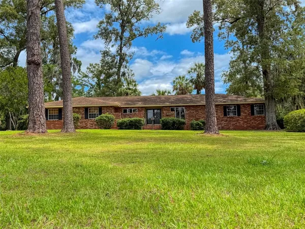 $454,900 | 4243 Southeast 8th Street, Ocala, FL 34471