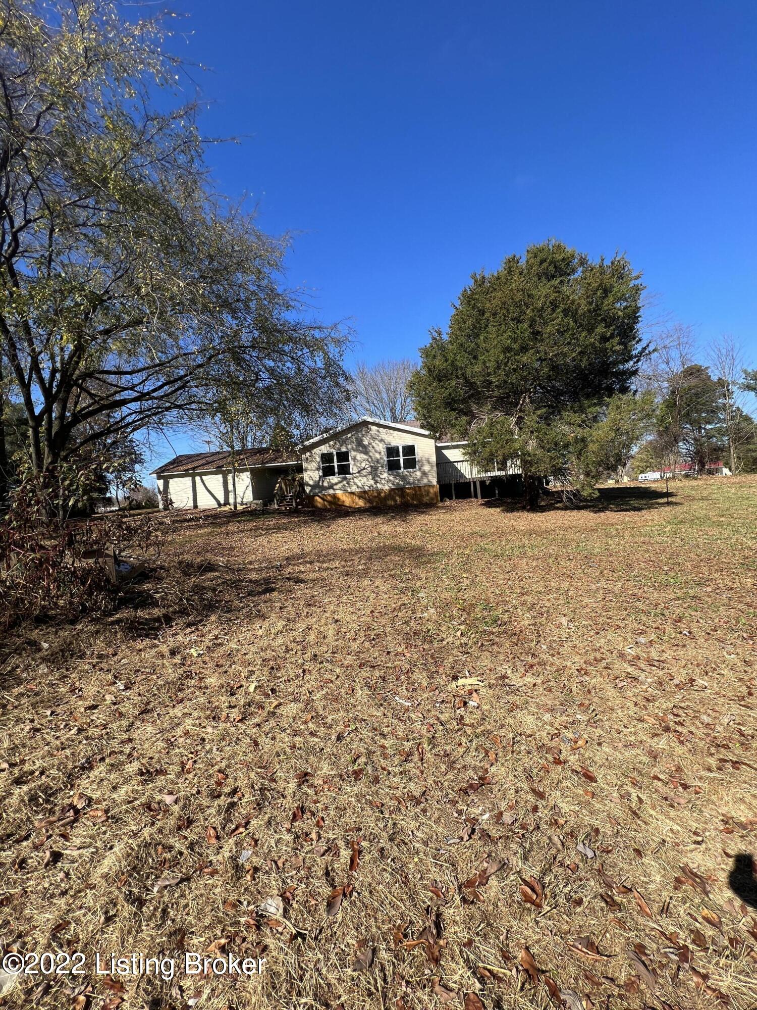 1560 Shircliffe Road Vine Grove, KY 40175 - Photo 23 of 29 A43B2FBB-FCF8-482E-8AF6-E4B870EF79E2