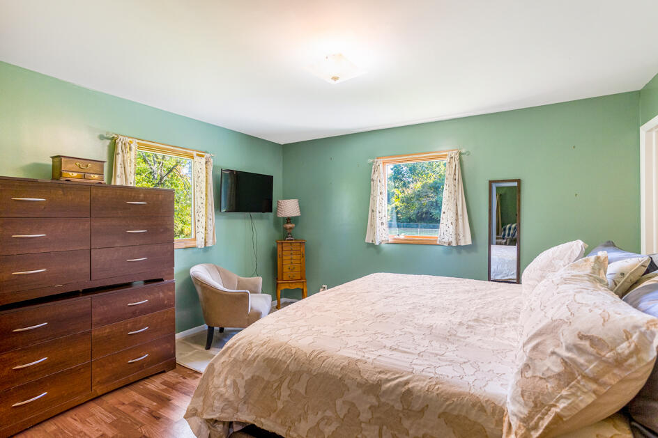 6007 Springfield Drive Jackson, MI 49201 - Photo 8 of 27 0N0A8754-HDR (1)