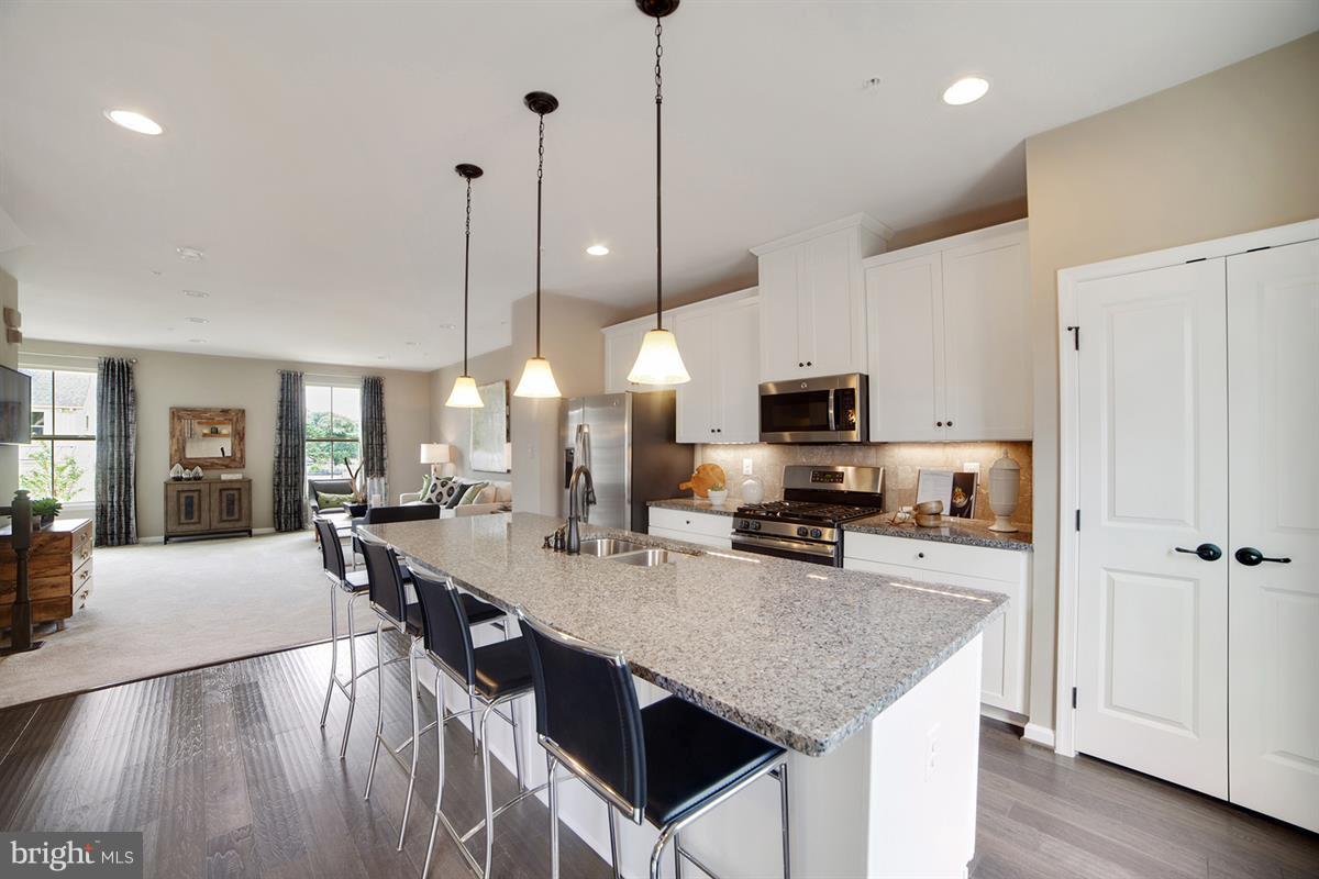 2718 Fredericksburg Road Hanover, MD 21076 - Photo 2 of 30 Very open kitchen