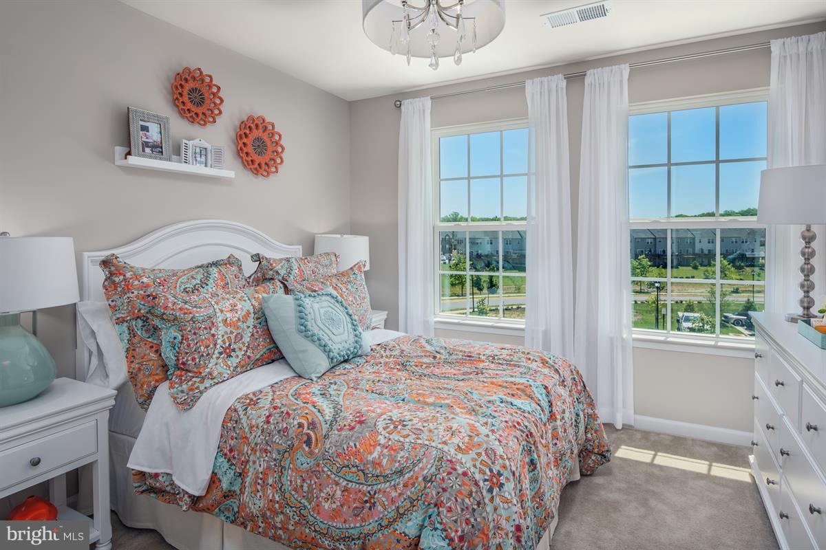 2718 Fredericksburg Road Hanover, MD 21076 - Photo 17 of 30 Spacious bedroom
