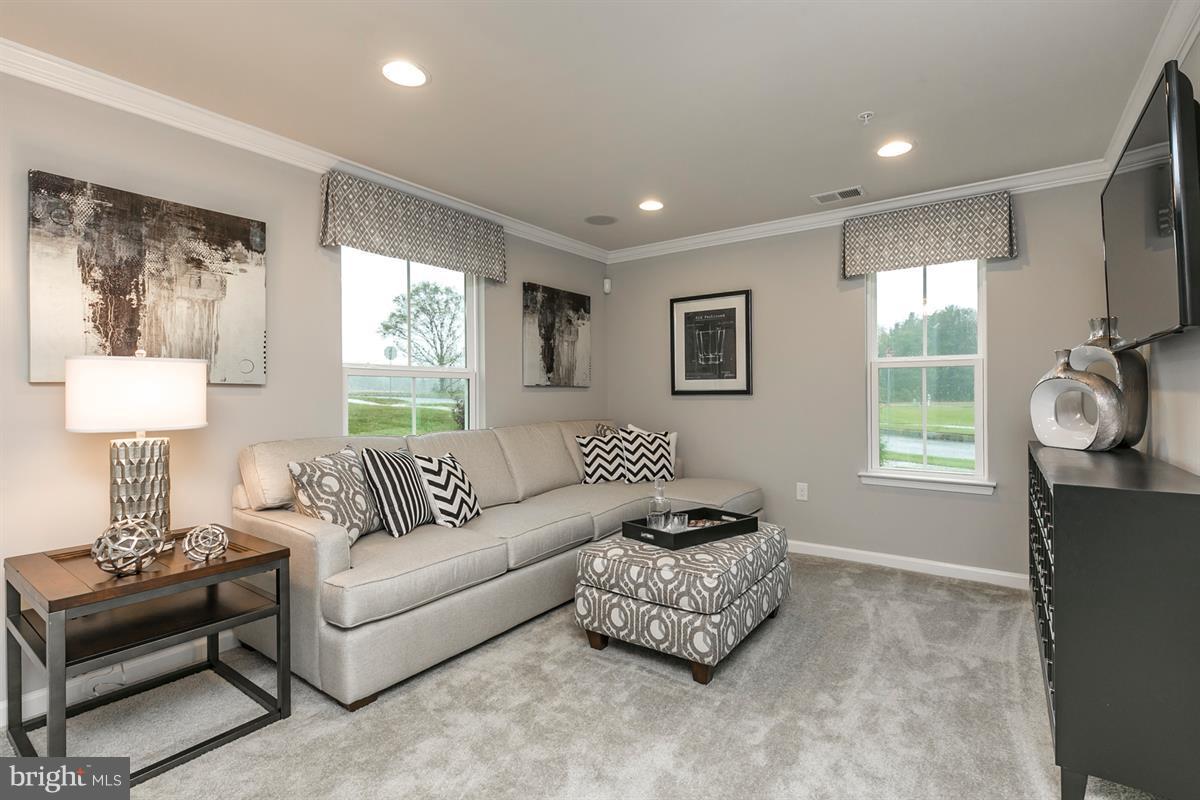 2718 Fredericksburg Road Hanover, MD 21076 - Photo 18 of 30 Family room or man cave