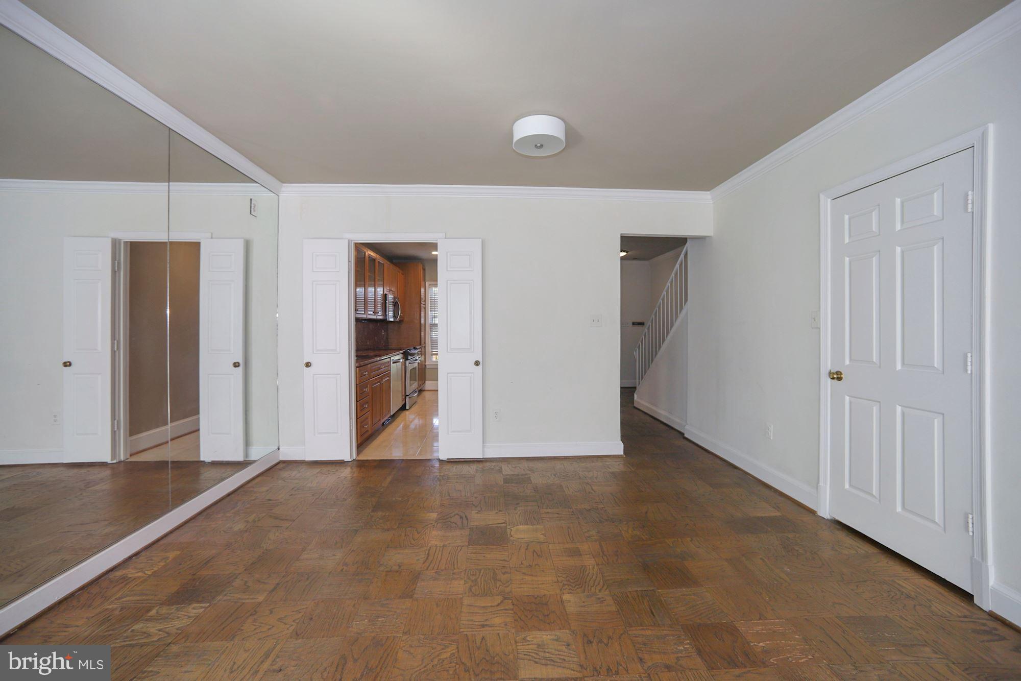 3241 Sutton Place Northwest, Unit B Washington, DC 20016 - Photo 14 of 35 Dining Room