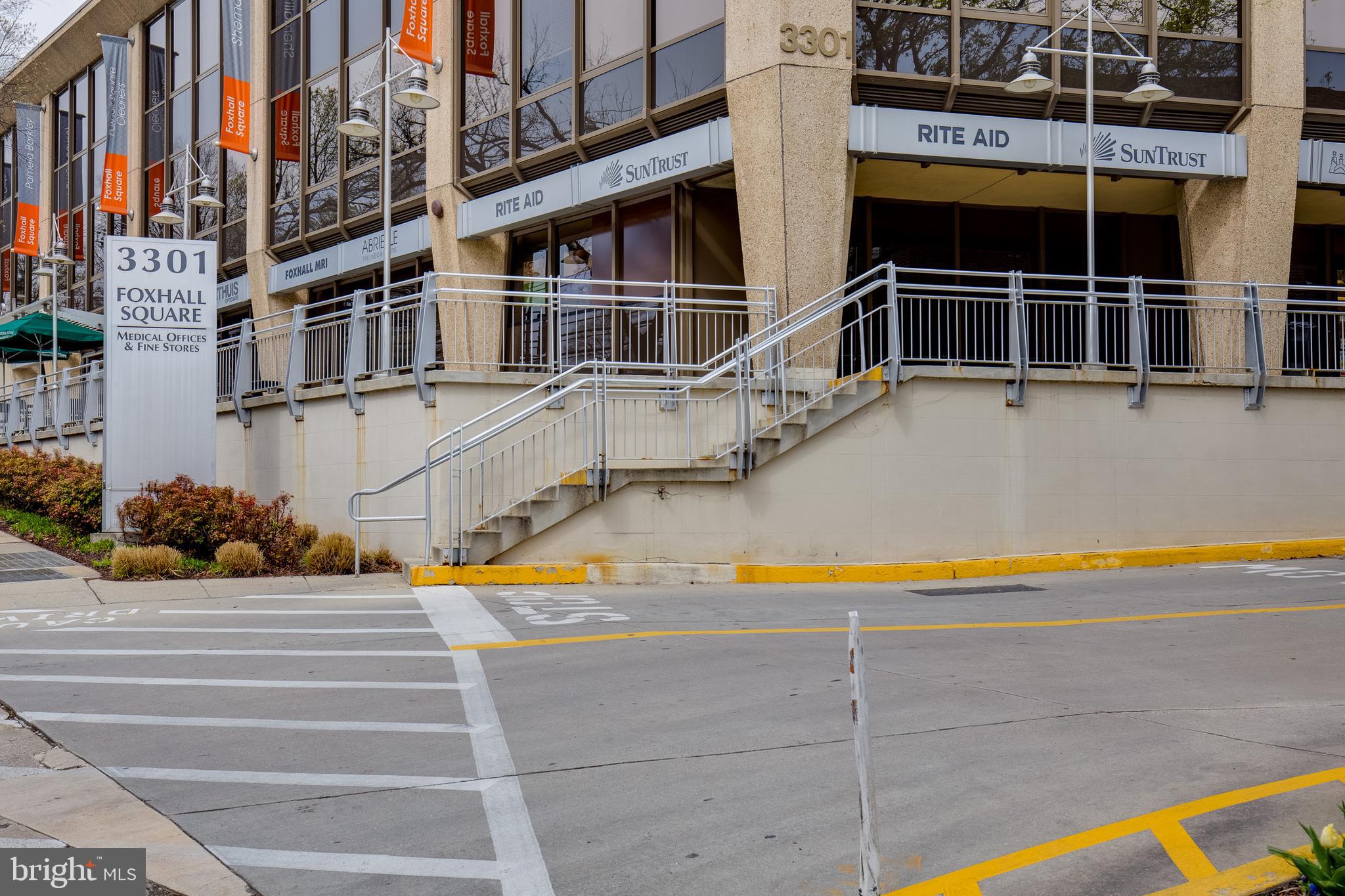 3241 Sutton Place Northwest, Unit B Washington, DC 20016 - Photo 35 of 35 Community