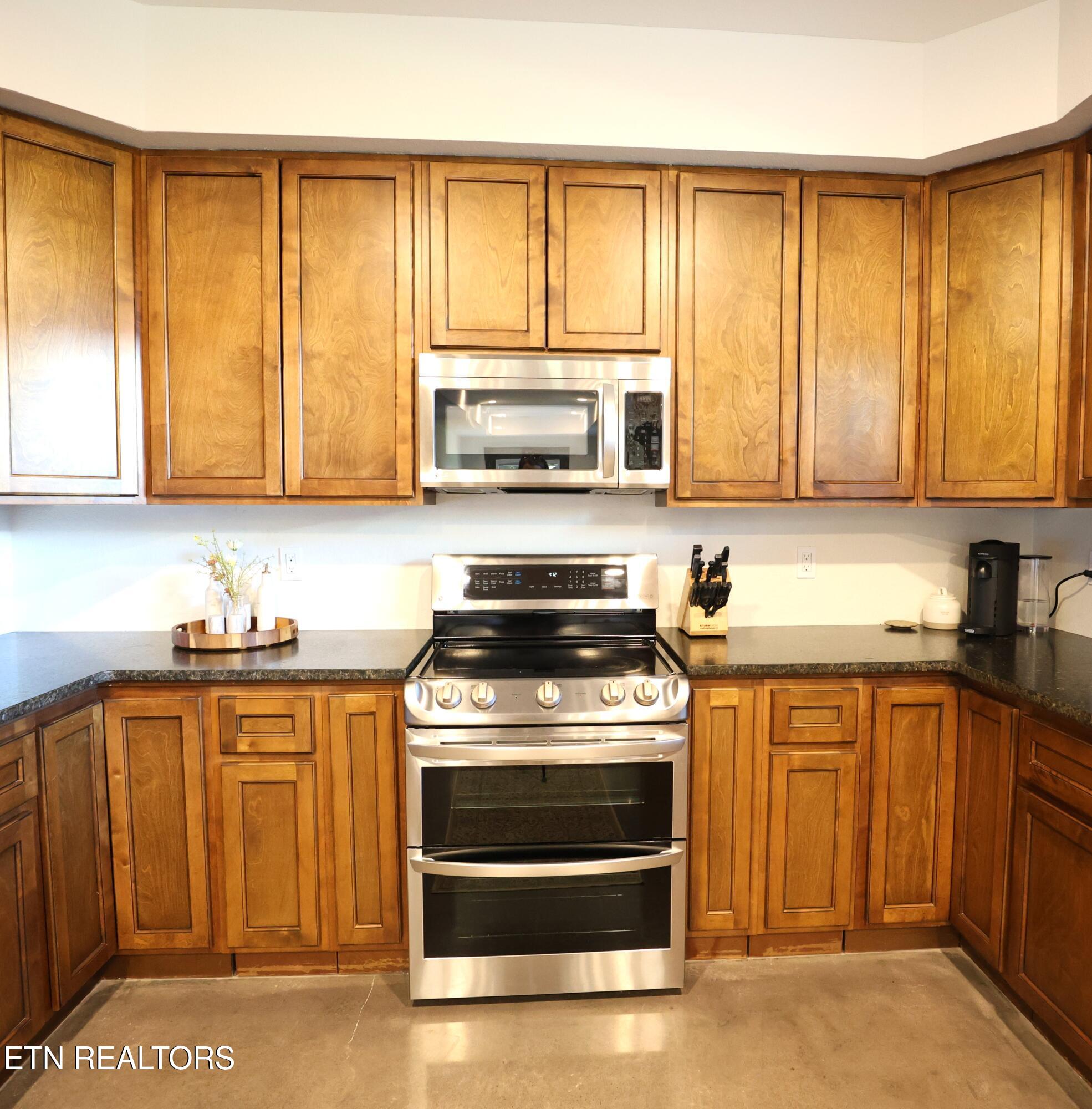 2829 Spruce Hill Road Louisville, TN 37777 - Photo 31 of 51 BK1A7939