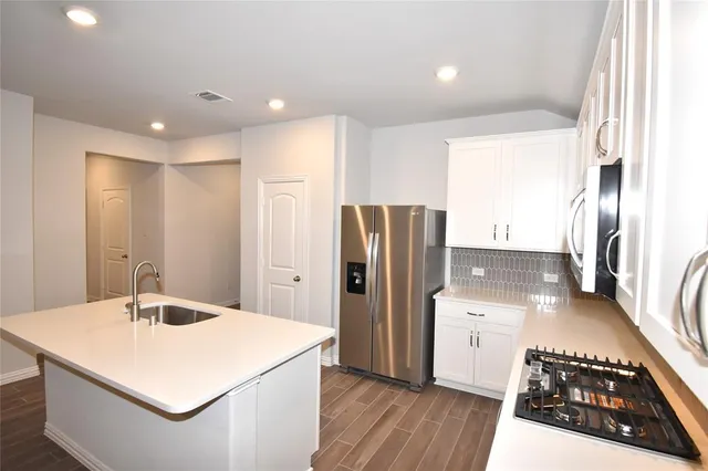 $2,350 | 5408 Locke Drive, Denton, TX 76207