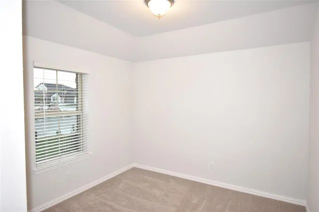 $2,350 | 5408 Locke Drive, Denton, TX 76207