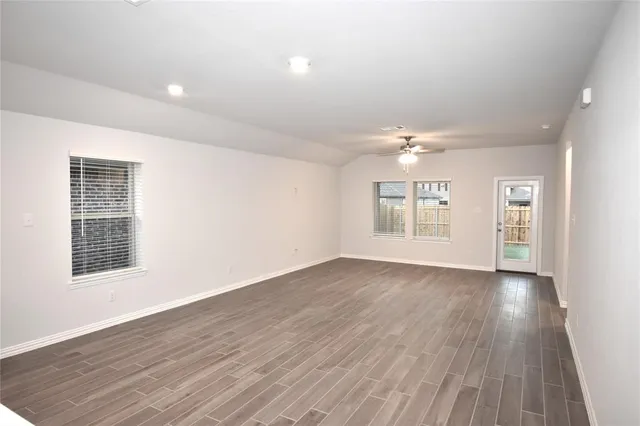 $2,350 | 5408 Locke Drive, Denton, TX 76207