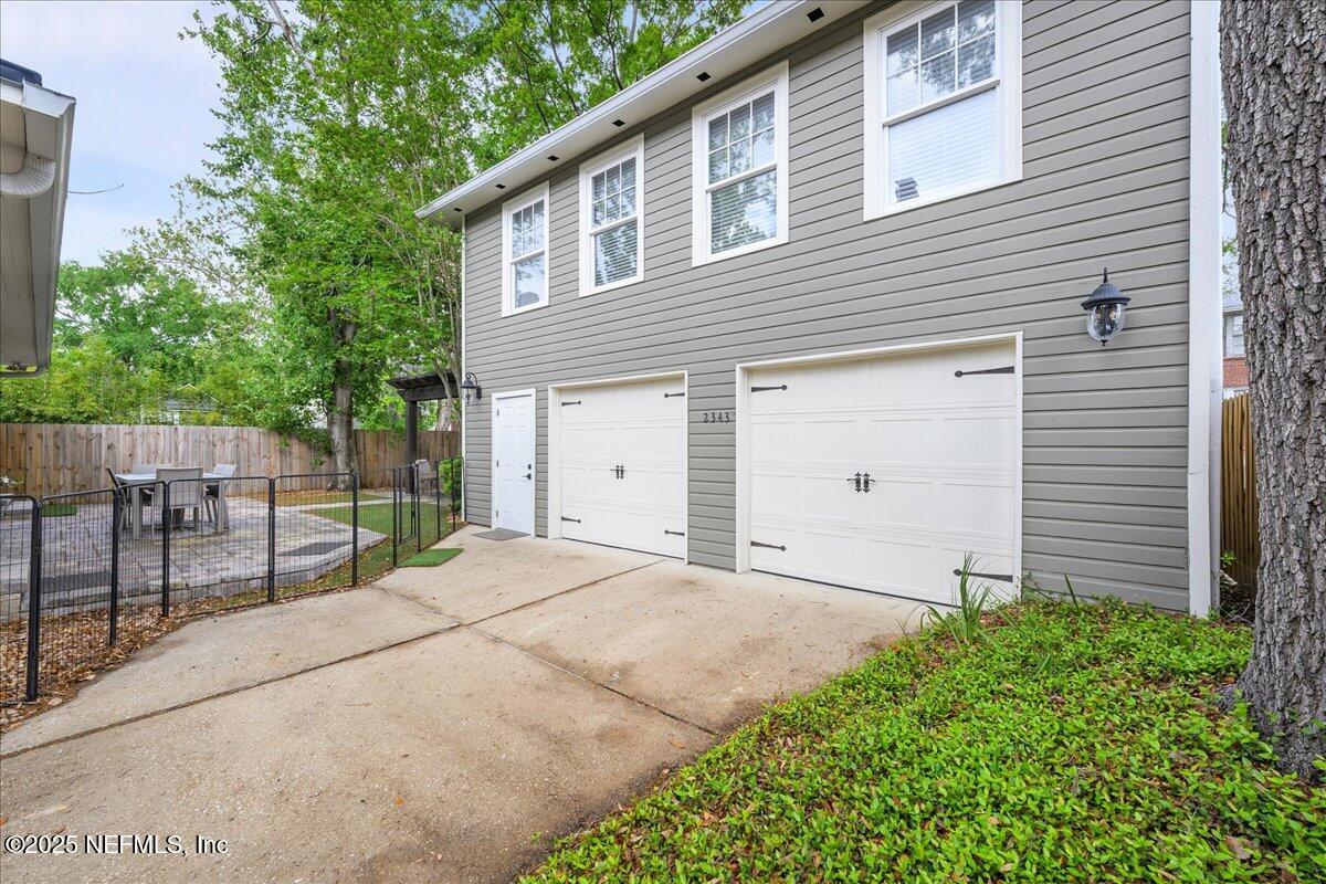 2345 Riverside Avenue Jacksonville, FL 32204 - Photo 41 of 52 2-Car Garage