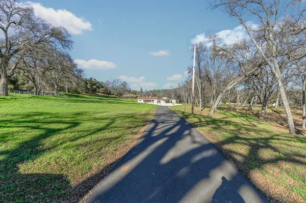 $1,299,999 | 1203 Green Meadow Court, Murphys, CA 95247