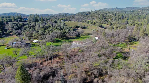 $1,299,999 | 1203 Green Meadow Court, Murphys, CA 95247