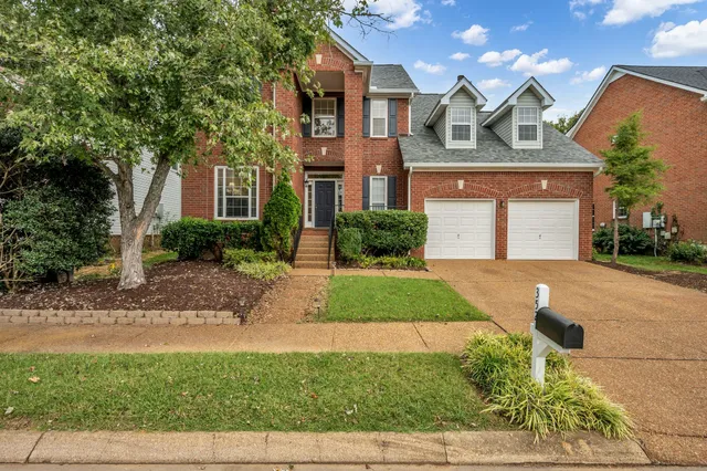 $755,000 | 352 Cannonade Circle, Franklin, TN 37069
