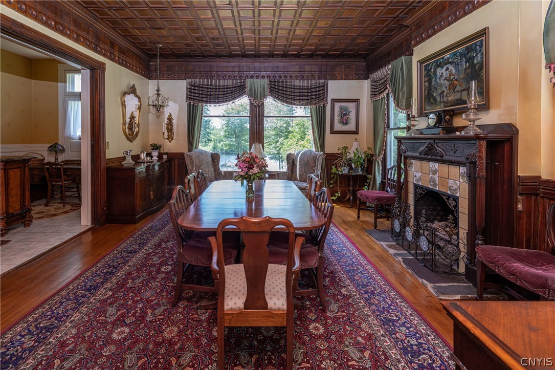 1 County Rte 10 Schroeppel, NY 13132 - Photo 25 of 49 Dining Room with River View