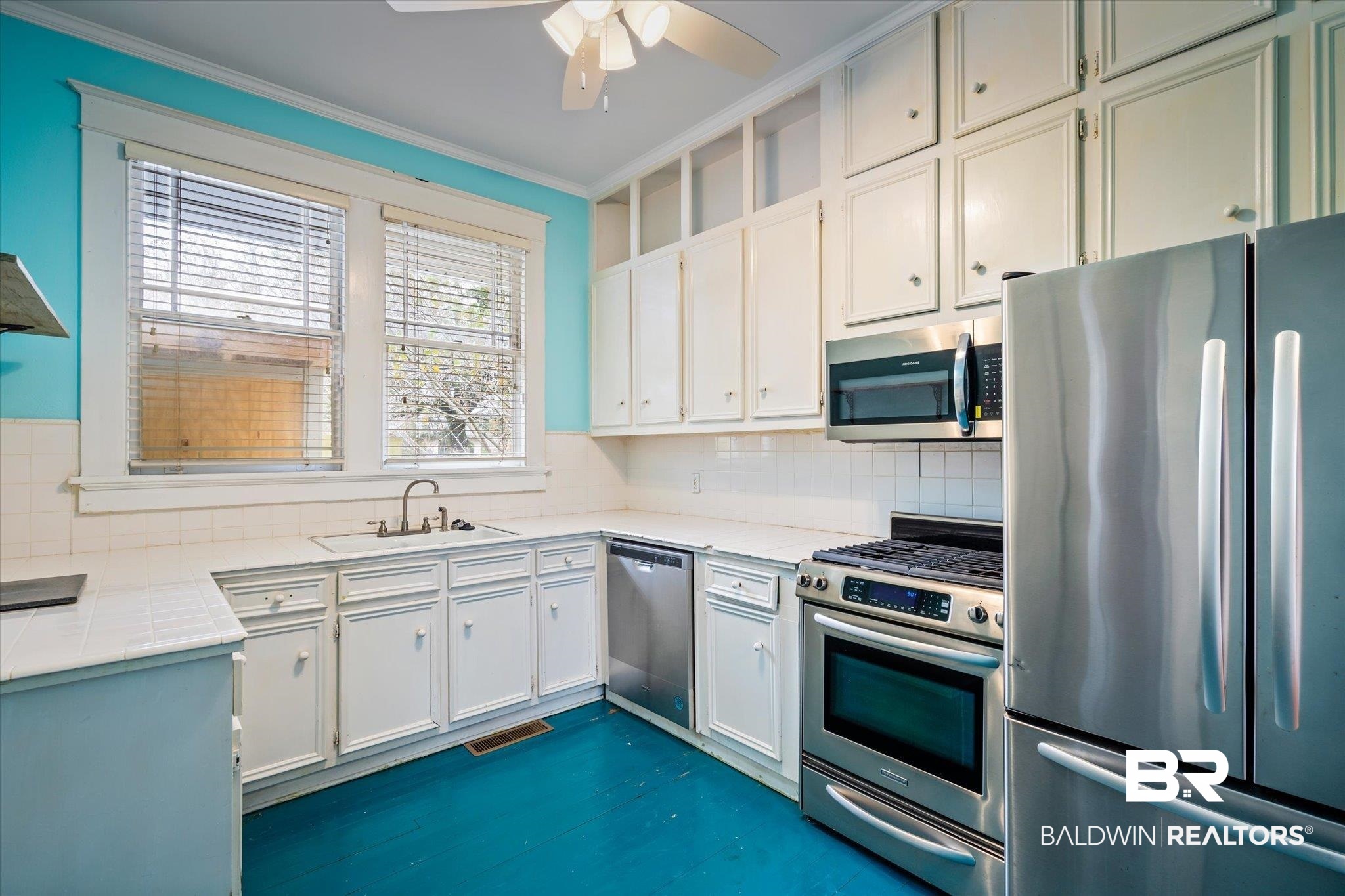 201 Houstreeton Street Mobile, AL 36604 - Photo 10 of 32