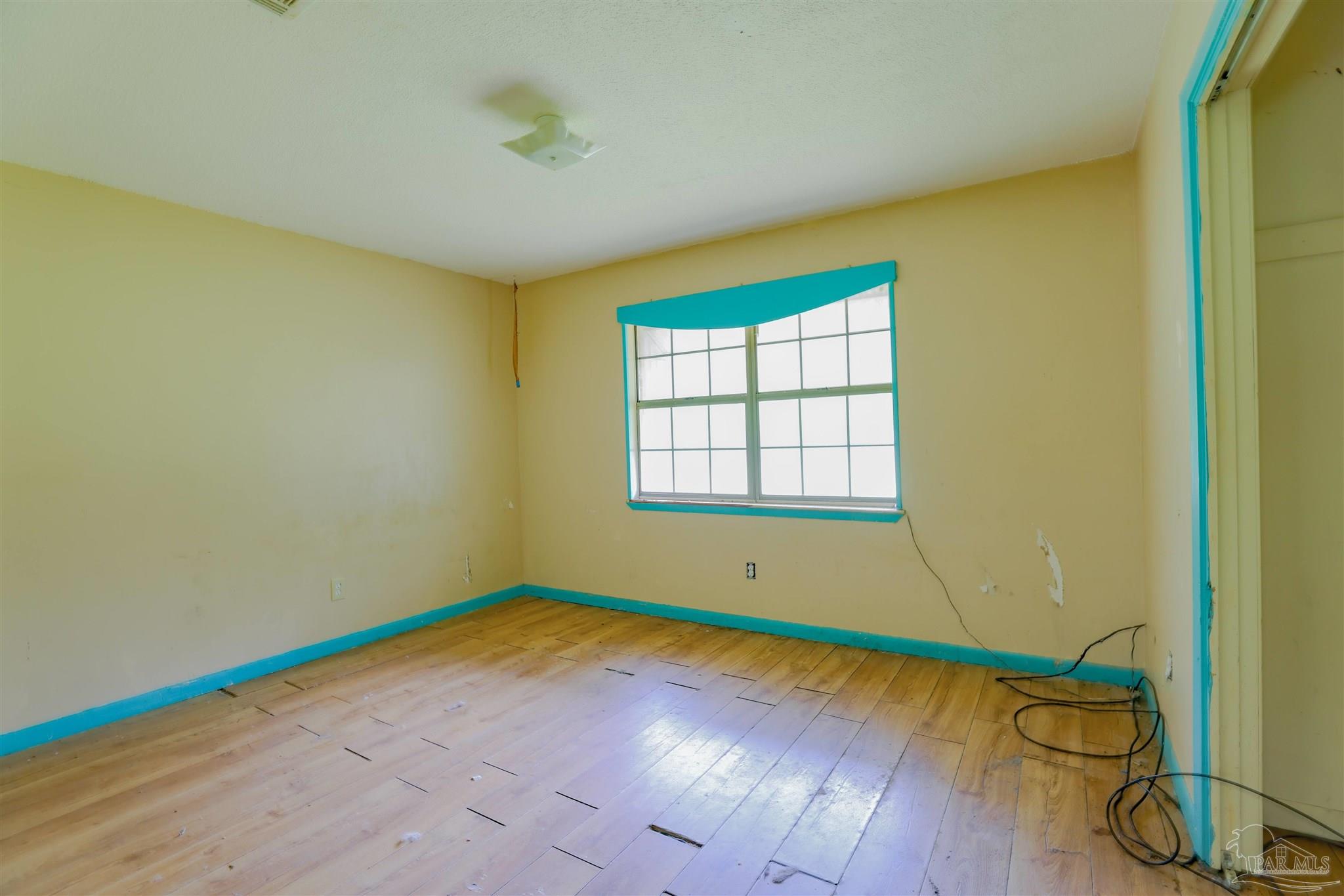 1512 Old Bridge Road Cantonment, FL 32533 - Photo 12 of 21