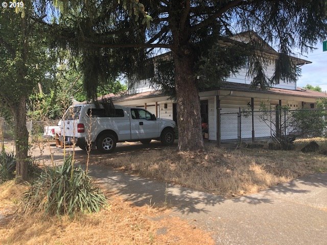 1 Darlene Avenue Springfield, OR 97477 - Photo 3 of 25 Gallery Image 3