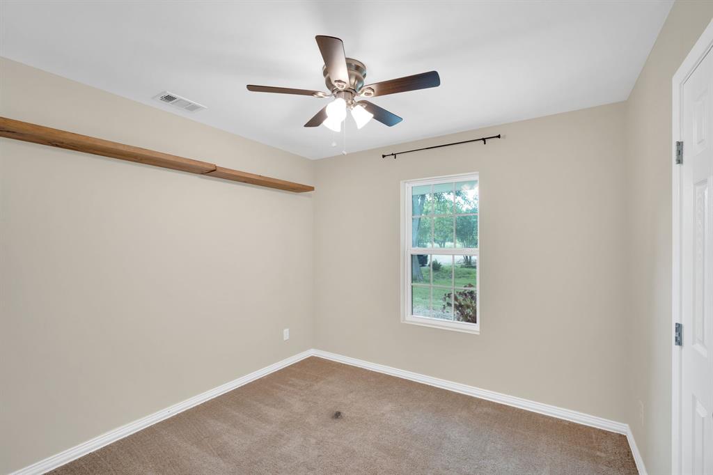 808 Gibson Road Waxahachie, TX 75165 - Photo 11 of 25