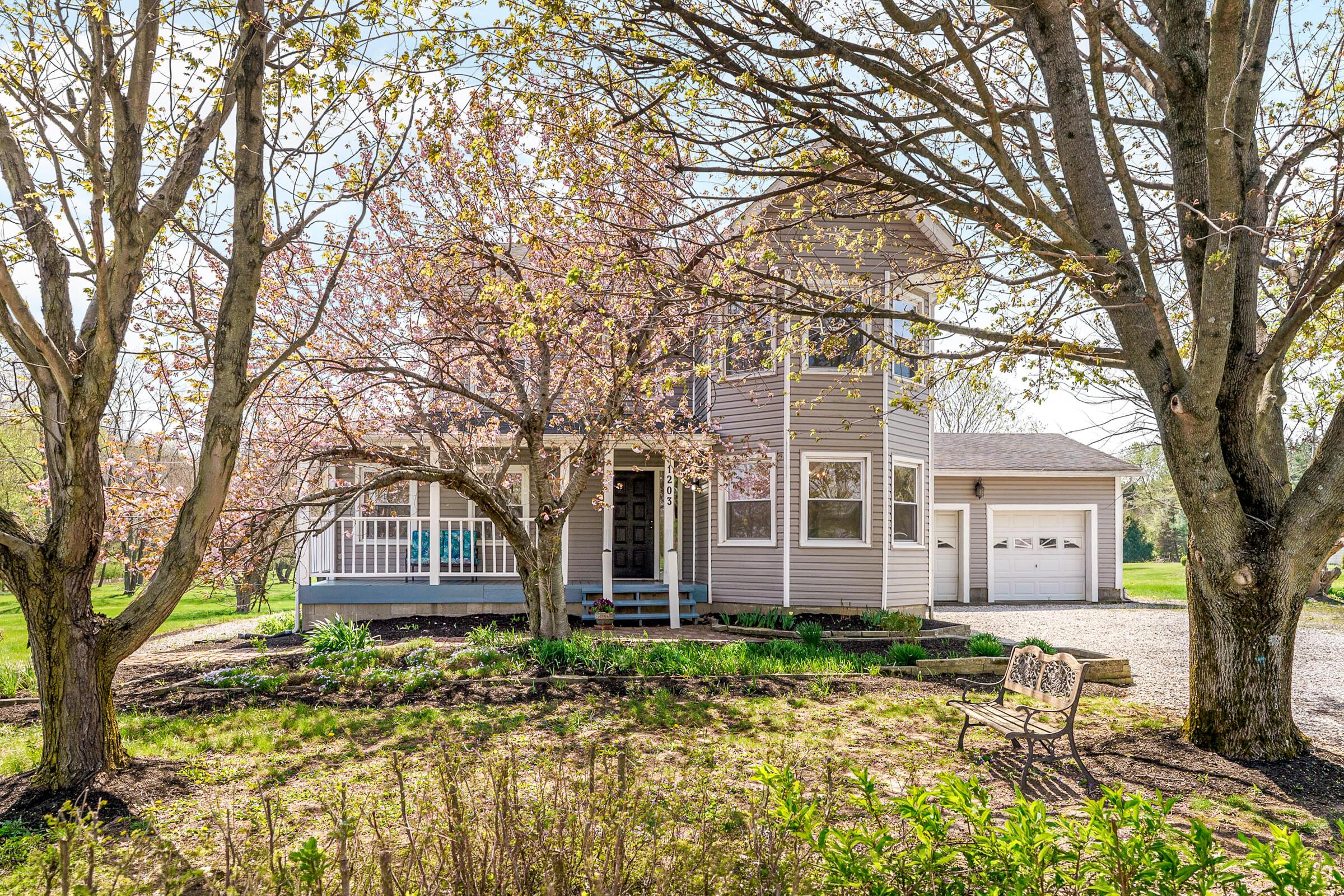 1203 Hiner Road Orient, OH 43146 - Photo 2 of 48 Front Exterior