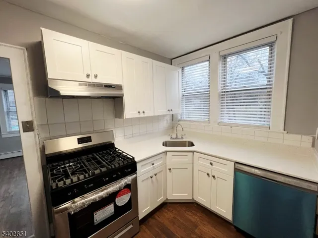 $2,750 | 419 Plainfield Avenue, Berkeley Heights, NJ 07922