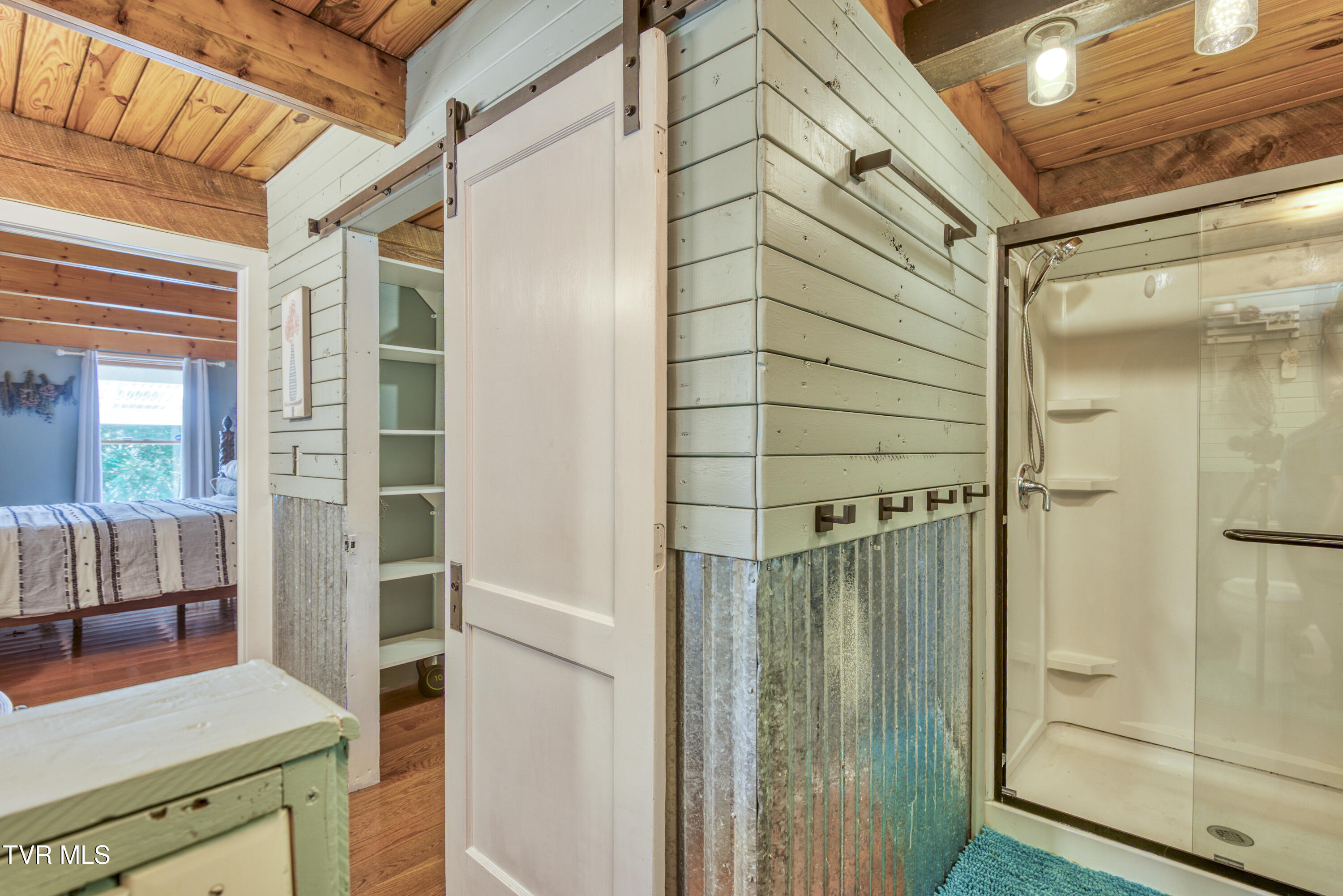 4195 Walker Mountain Road Bristol, VA 24202 - Photo 25 of 33 4195-Walker-Mountain-Rd-Bristol-VA Matt-