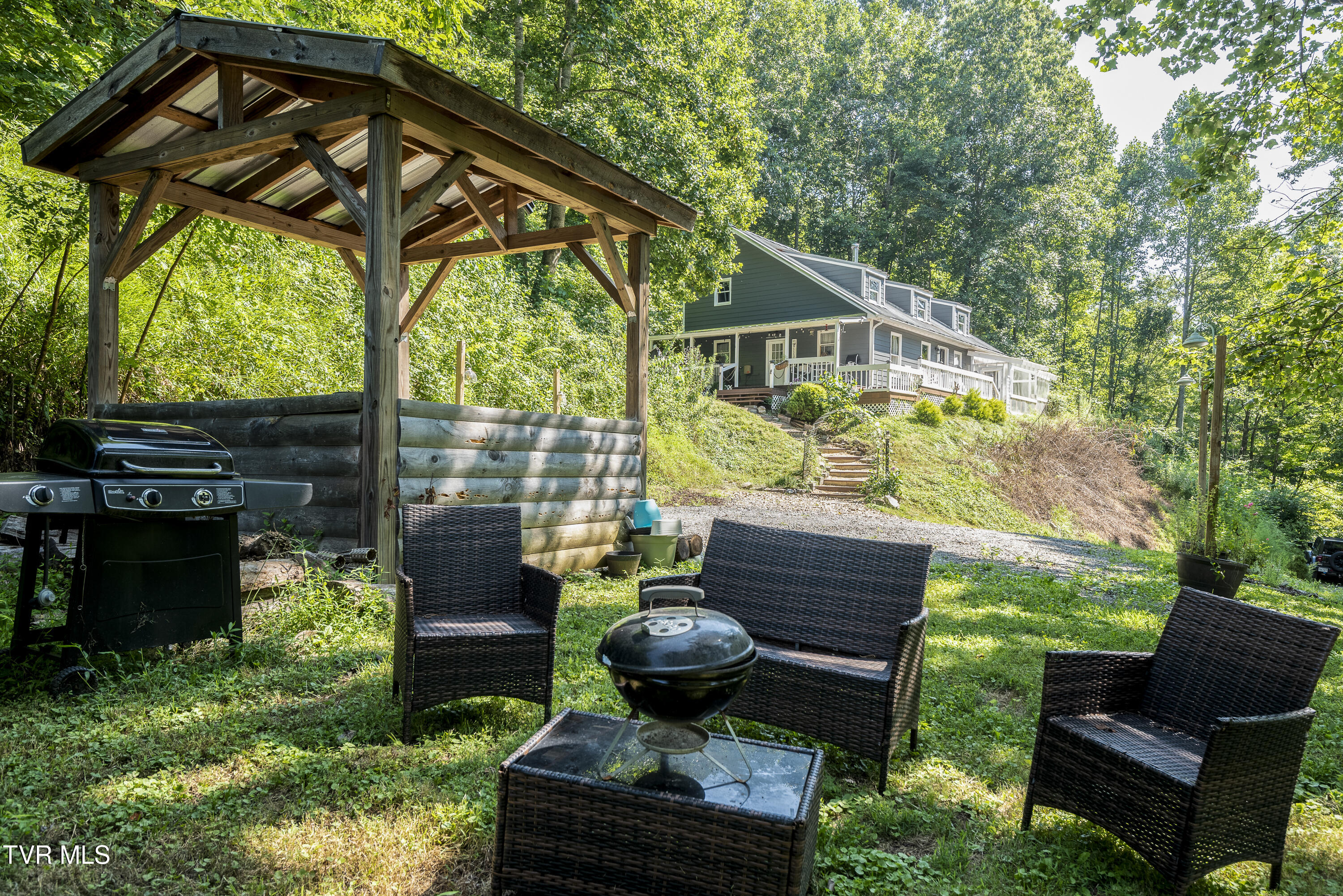 4195 Walker Mountain Road Bristol, VA 24202 - Photo 7 of 33 4195-Walker-Mountain-Rd-Bristol-VA Matt-