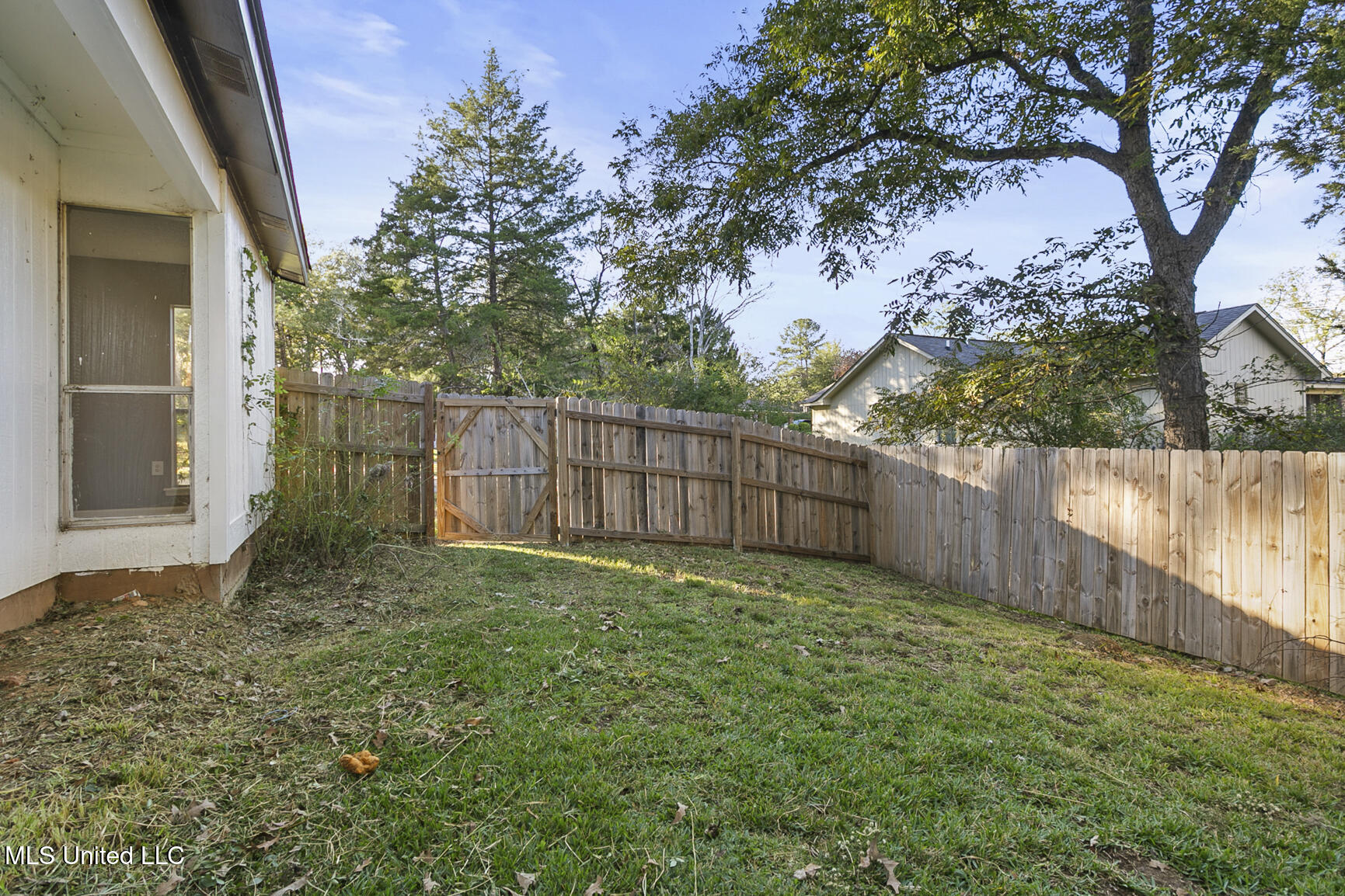 804 Pinehurst Street Clinton, MS 39056 - Photo 20 of 20 804 Pinehurst-21