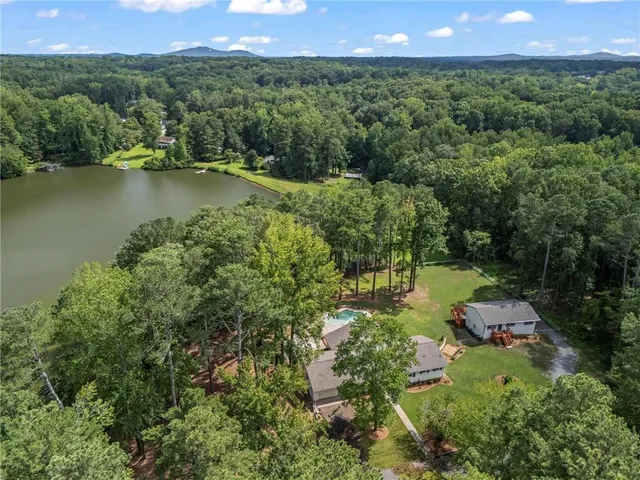 $1,175,000 | 1673 Clearview Drive Northwest, Acworth, GA 30102