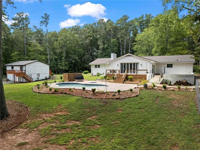 $1,175,000 | 1673 Clearview Drive Northwest, Acworth, GA 30102
