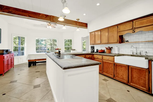 $750,000 | 115 Steves Place, Crestview, FL 32536