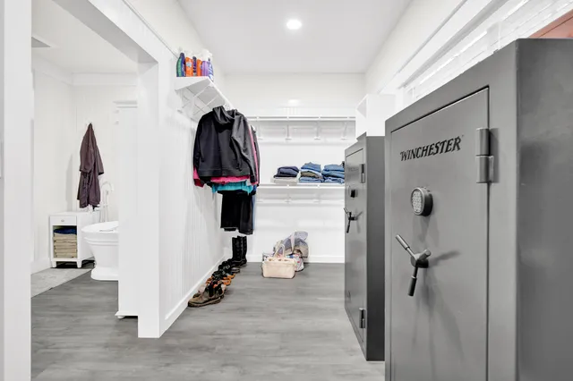 $750,000 | 115 Steves Place, Crestview, FL 32536