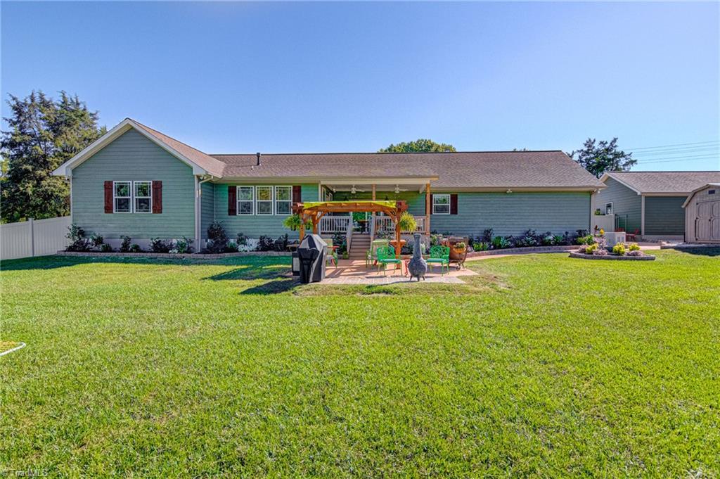 1807 Sandy Ridge Road Colfax, NC 27235 - Photo 37 of 50 Gallery Image 37
