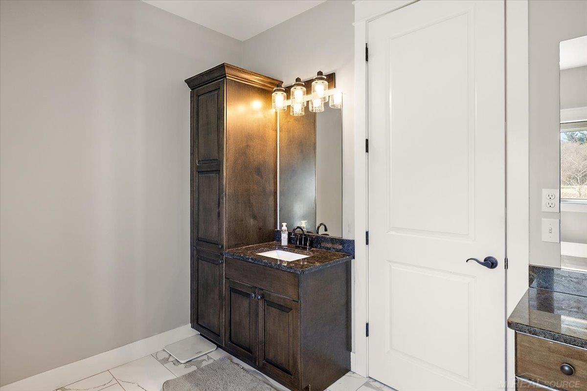 8166 Morningside Drive Romeo, MI 48065 - Photo 27 of 81