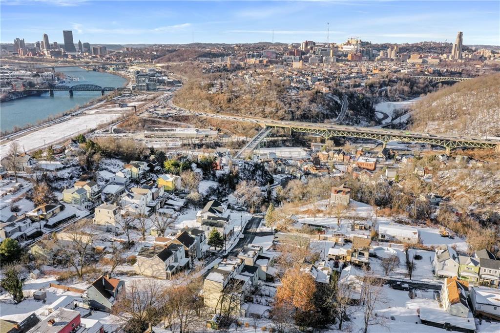 26 Yoder Street Pittsburgh, PA 15207 - Photo 28 of 30 an aerial view of a city