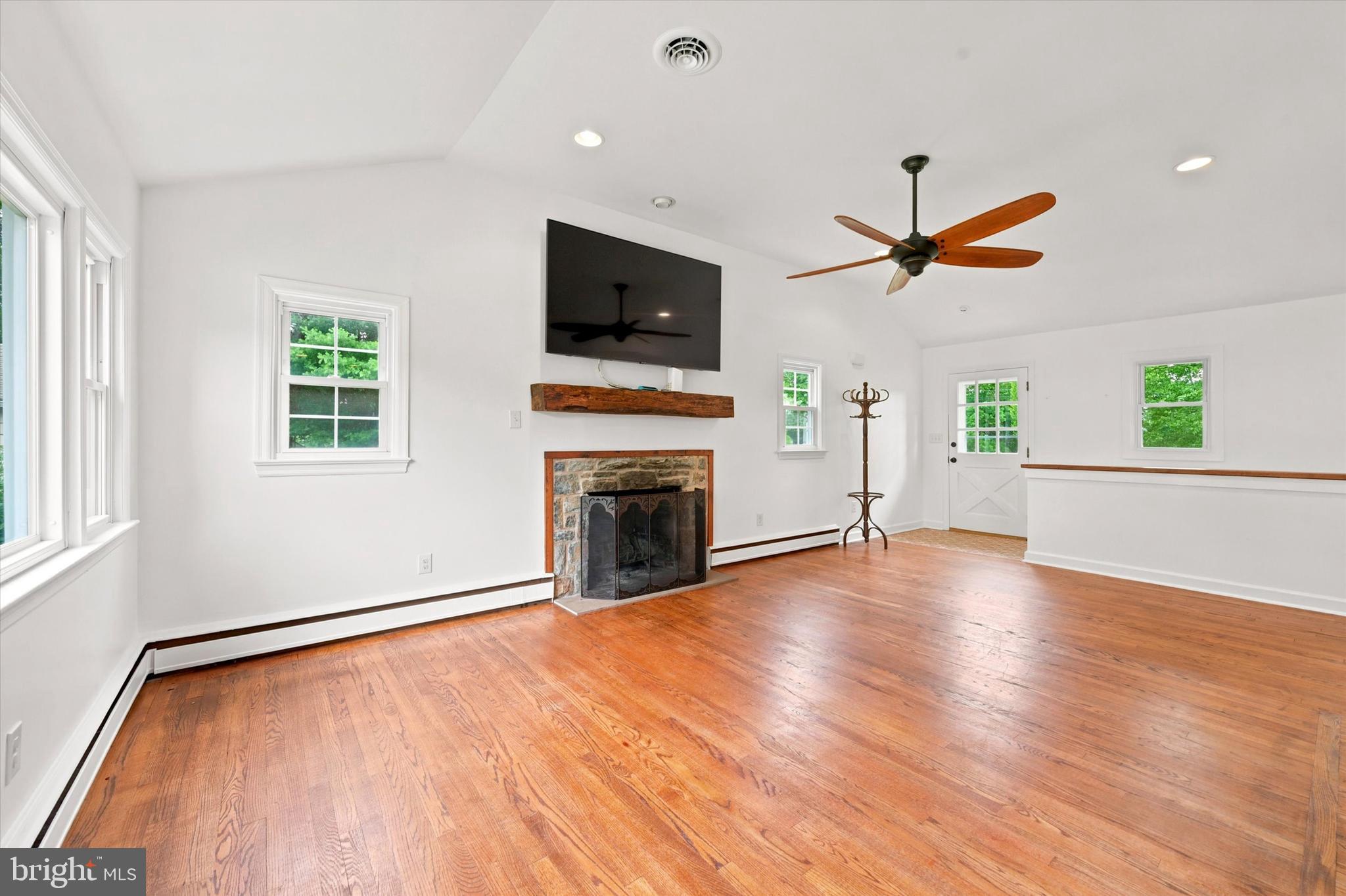 1058 Glen Hall Road Kennett Square, PA 19348 - Photo 6 of 25