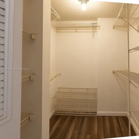 a view of utility room