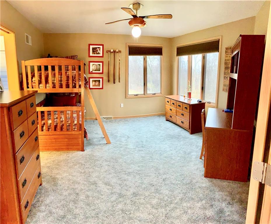 3450 Pinewood Road Irwin, PA 15642 - Photo 18 of 25 upstairs bedroom w/walk in closet