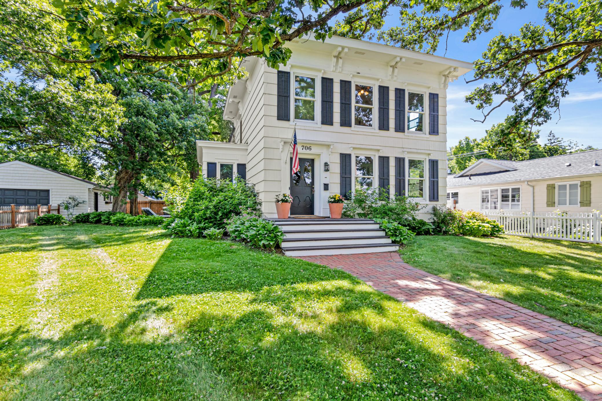 706 6th Street Hudson, WI 54016 - Photo 4 of 30