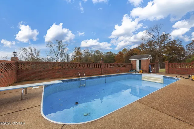 $389,900 | 680 Lott Road, Henderson, TN 38340