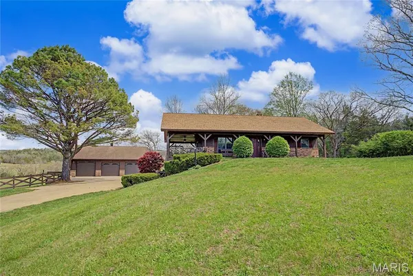 $1,100,000 | 23445 Highway 49, Black, MO 63625