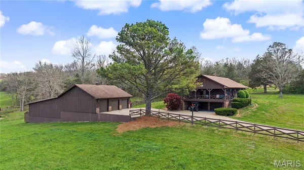 $1,100,000 | 23445 Highway 49, Black, MO 63625