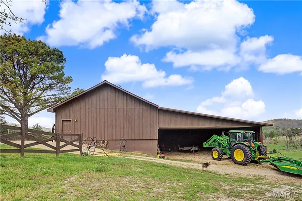 $1,100,000 | 23445 Highway 49, Black, MO 63625