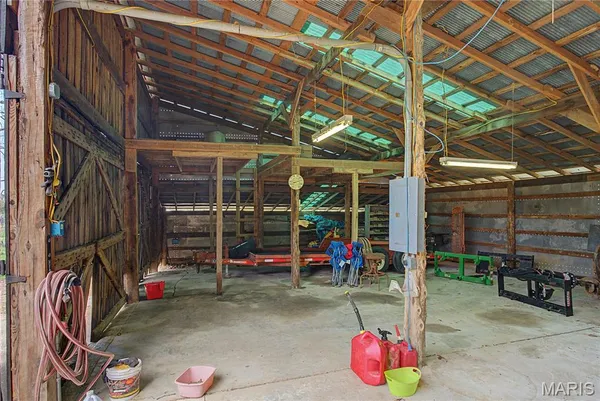$1,100,000 | 23445 Highway 49, Black, MO 63625