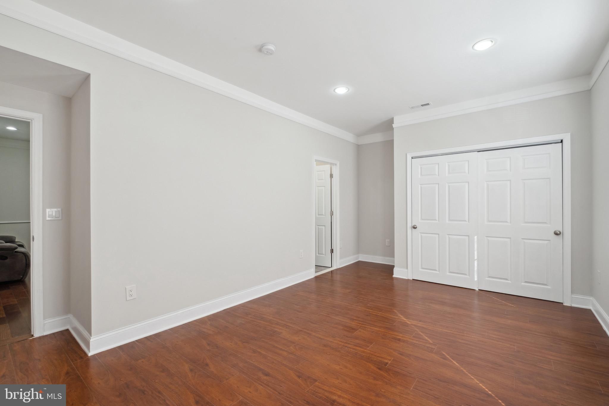 4717 Ravensworth Road Annandale, VA 22003 - Photo 21 of 41