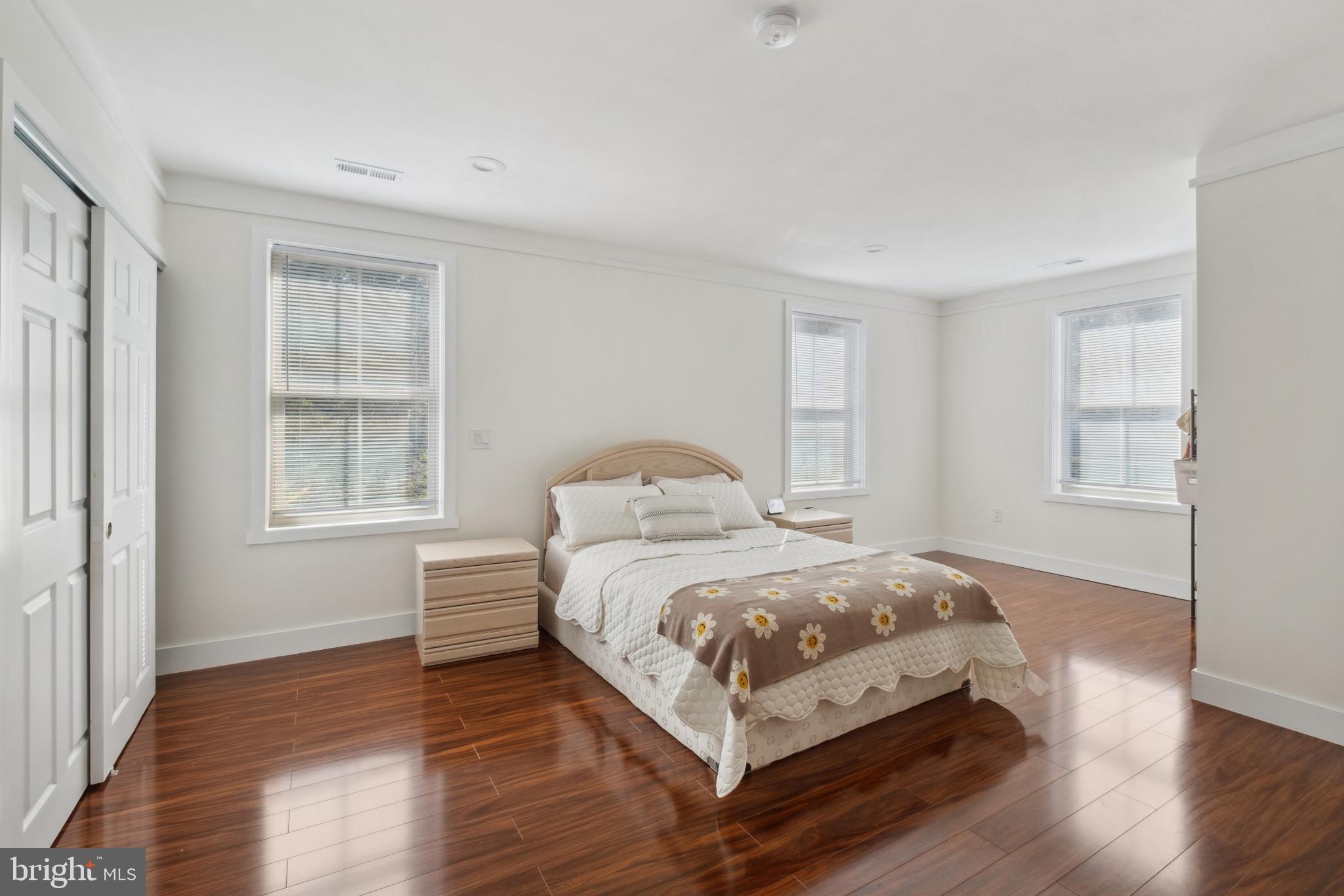 4717 Ravensworth Road Annandale, VA 22003 - Photo 27 of 41