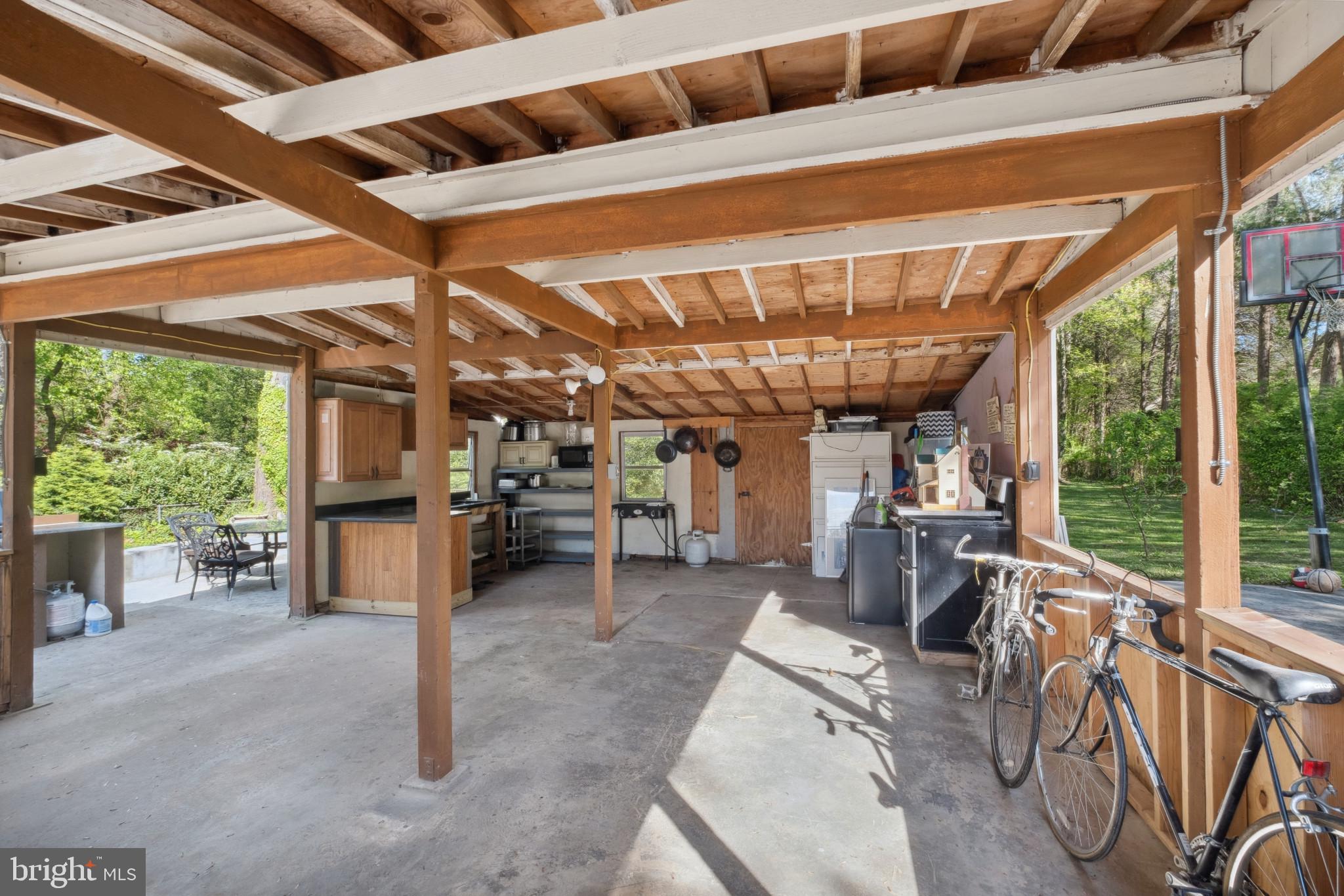 4717 Ravensworth Road Annandale, VA 22003 - Photo 38 of 41