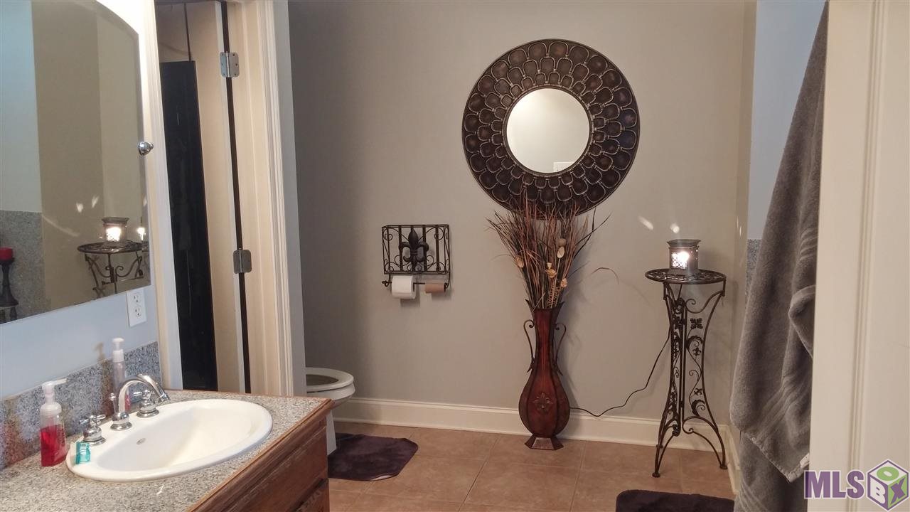 9118 Pertuis Road St. Amant, LA 70774 - Photo 8 of 15 Gallery Image 8